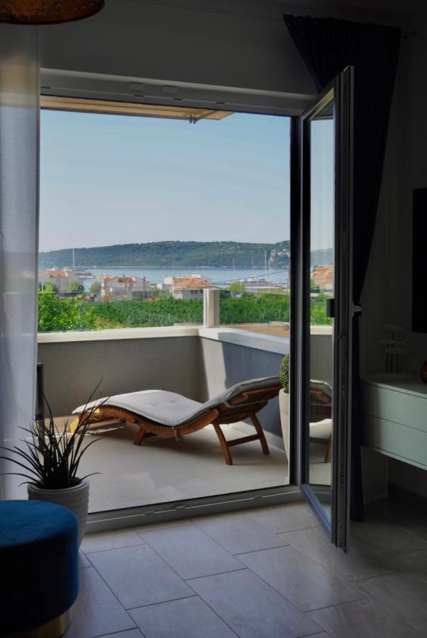 Blue Shell Trogir Apartment Eksteriør billede