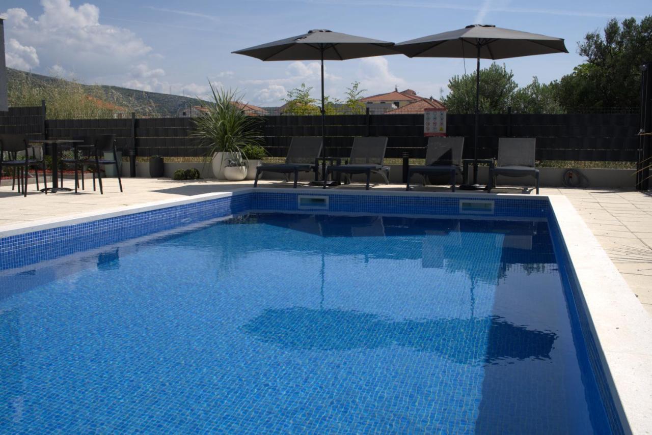 Blue Shell Trogir Apartment Eksteriør billede
